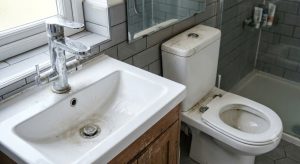  Nước tẩy cặn canxi làm sạch